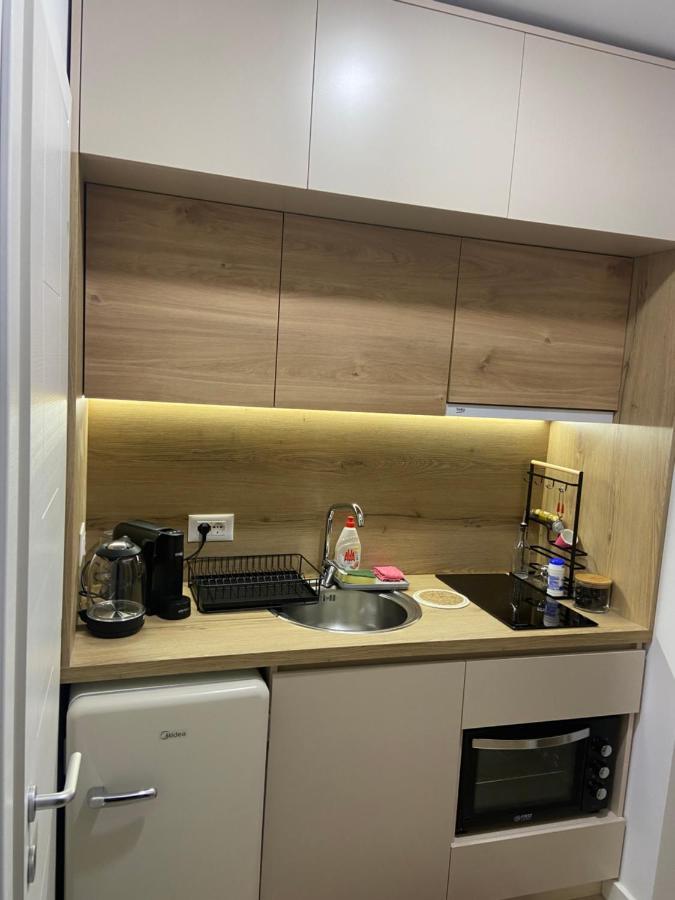 Smart Home , Lovely Apartment In Tirana Exterior photo